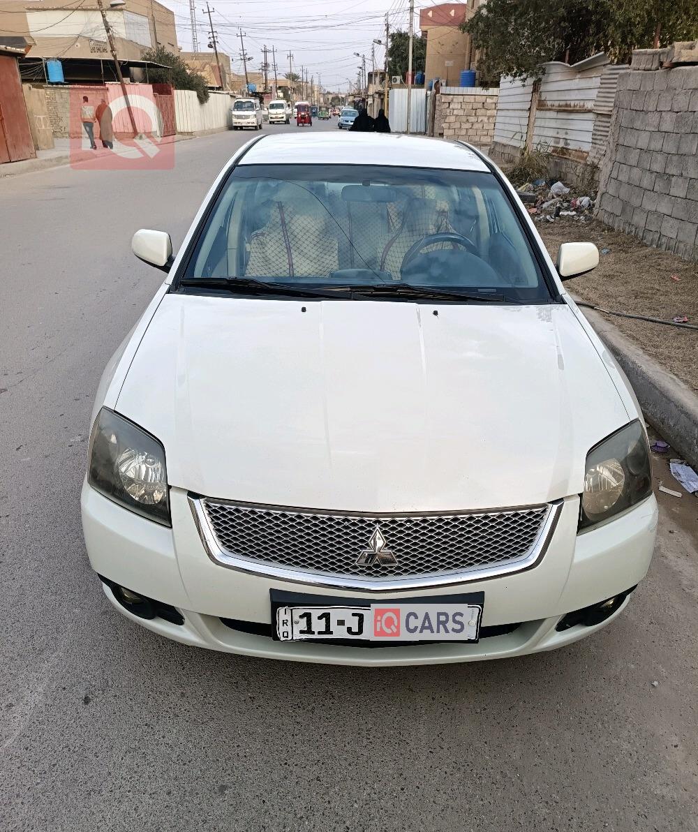 ميتسوبيشي جالنت